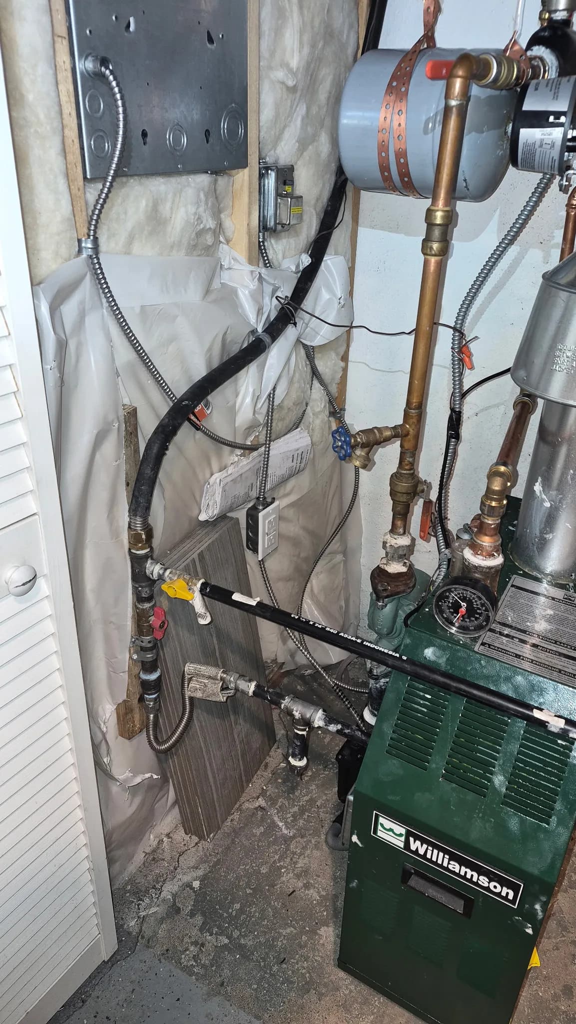 Williamson boiler with copper piping in Denver home